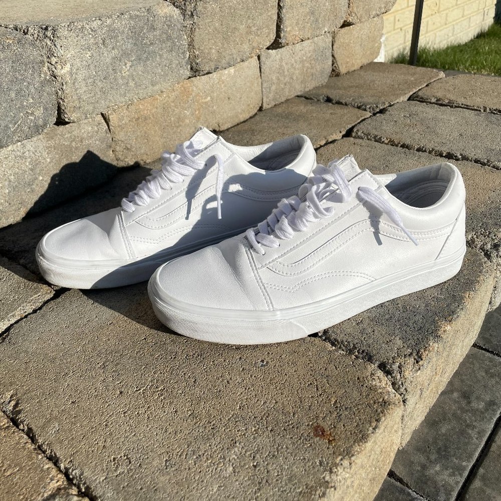 Van's Old Skool Classic Tumble Shoe Size Men's 10.5 Or 12 Women